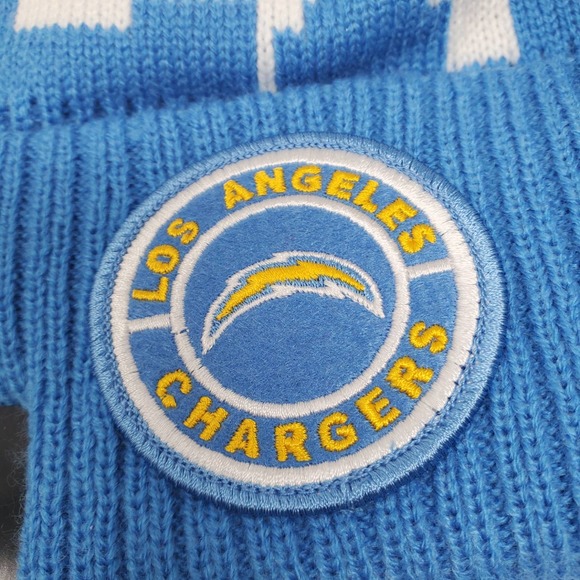 NEW 2020 NFL NEW ERA ON FIELD SIDELINE BEANIE - Los Angeles Chargers - Picture 2 of 4